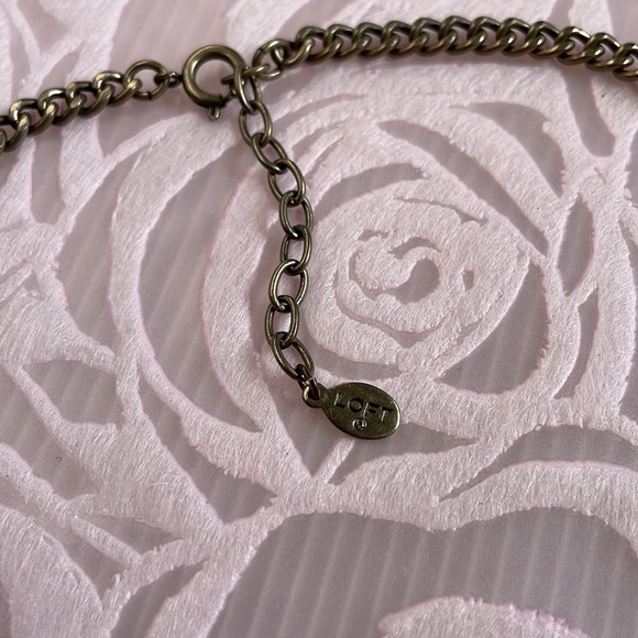 Vintage Loft Statement Necklace - Picture 5 of 6